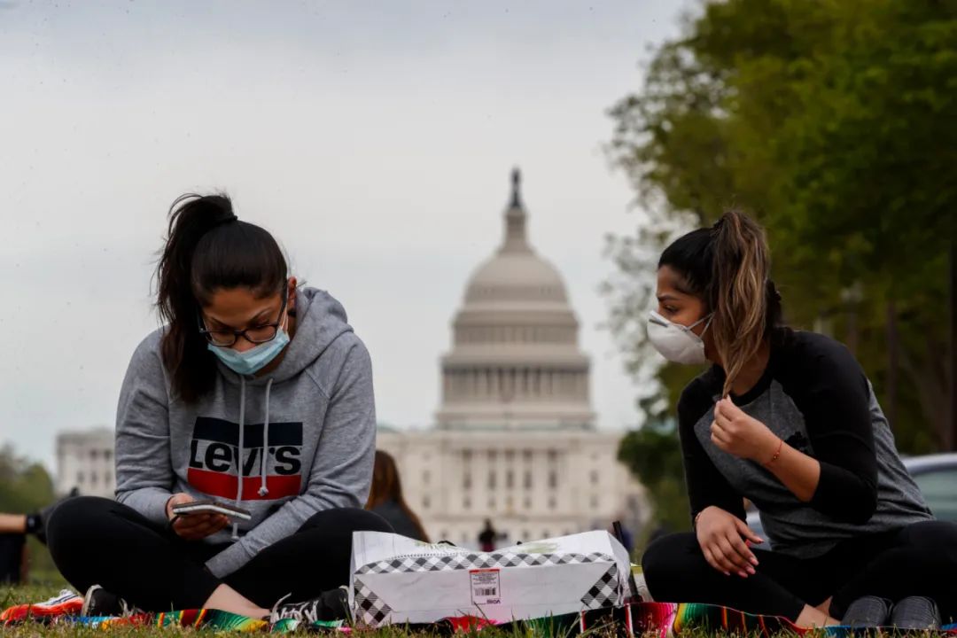 美国,德国,法国……多国计划解封,有人不戴口罩上街,世卫最新判断令人